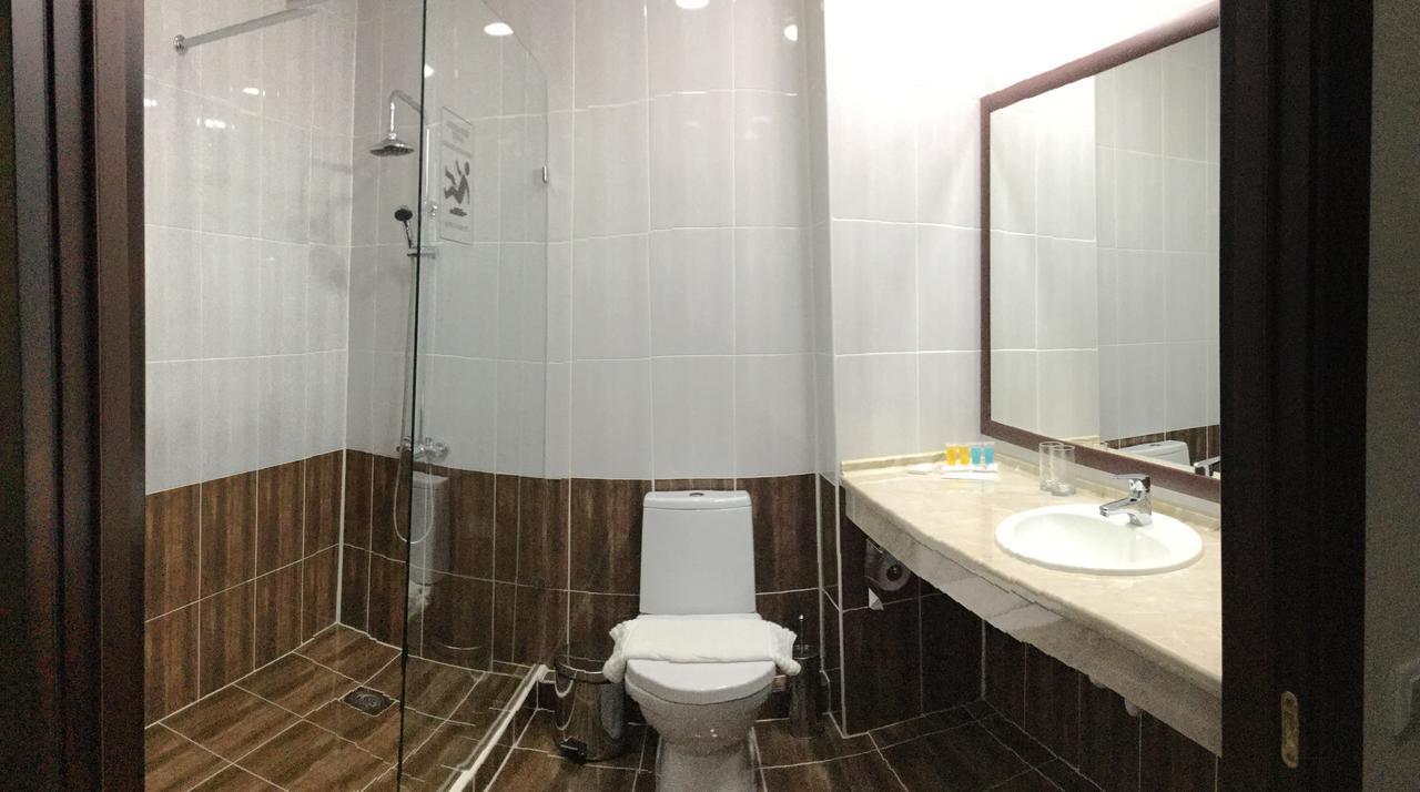 Hotel Khanaka Turkistan Екстериор снимка